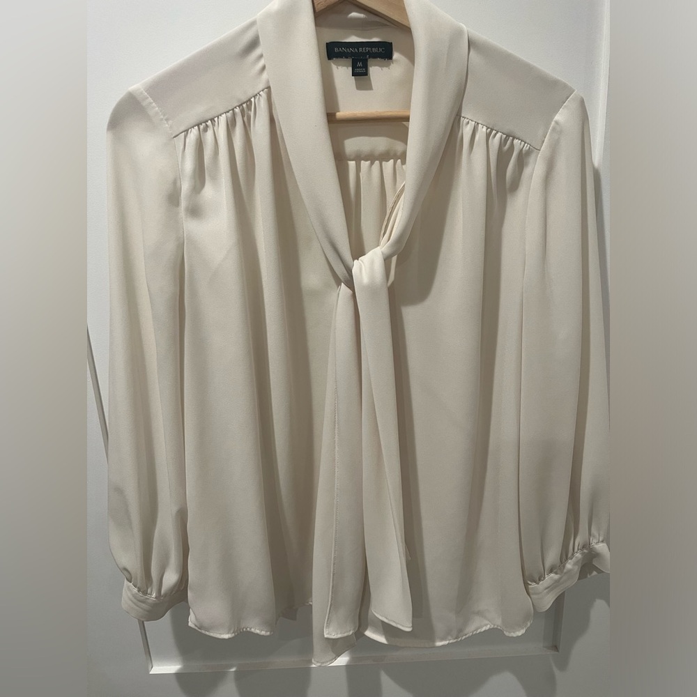 Banana Republic Front Tie Cream Blouse